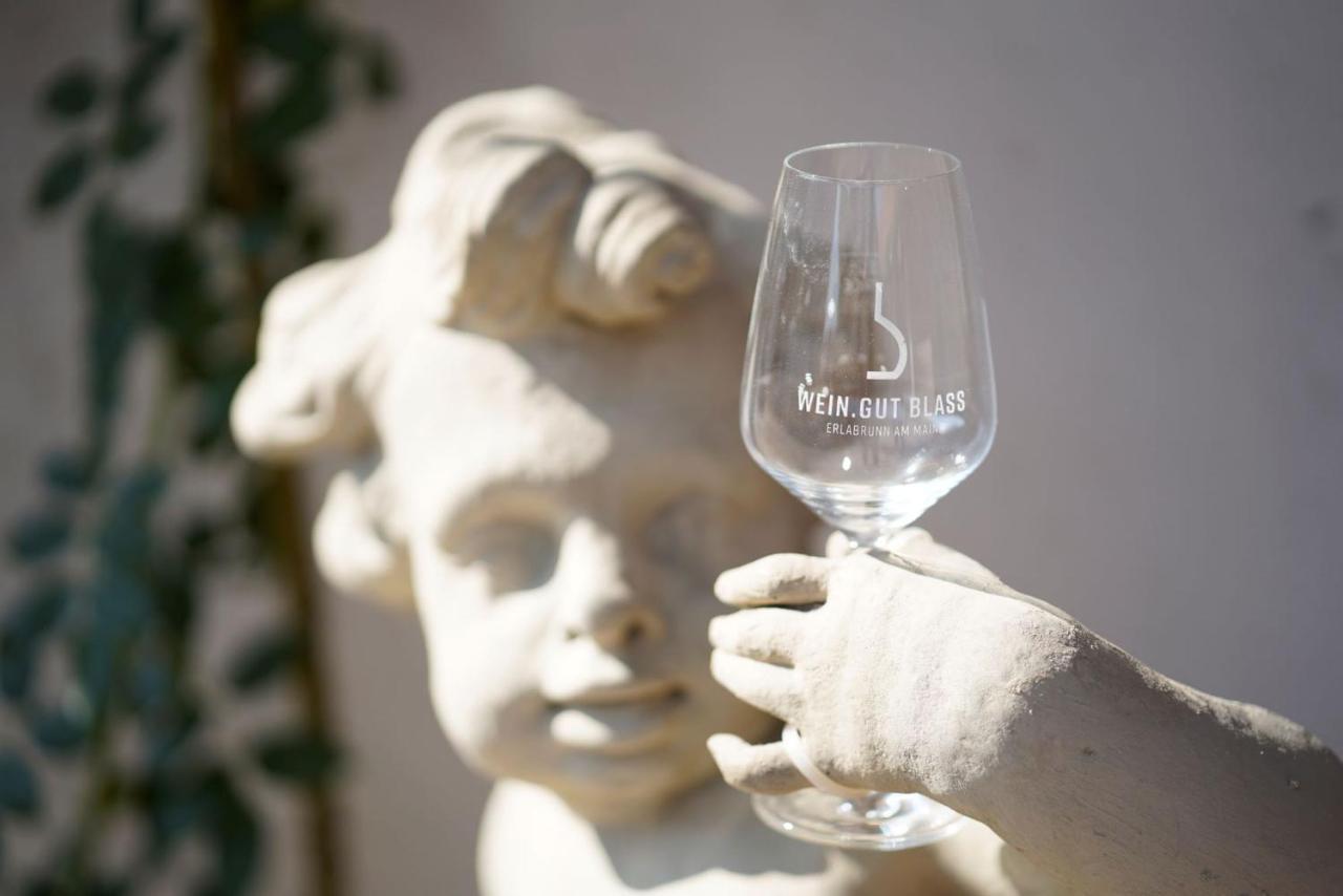 Weingut Martin Blass Erlabrunn  Экстерьер фото