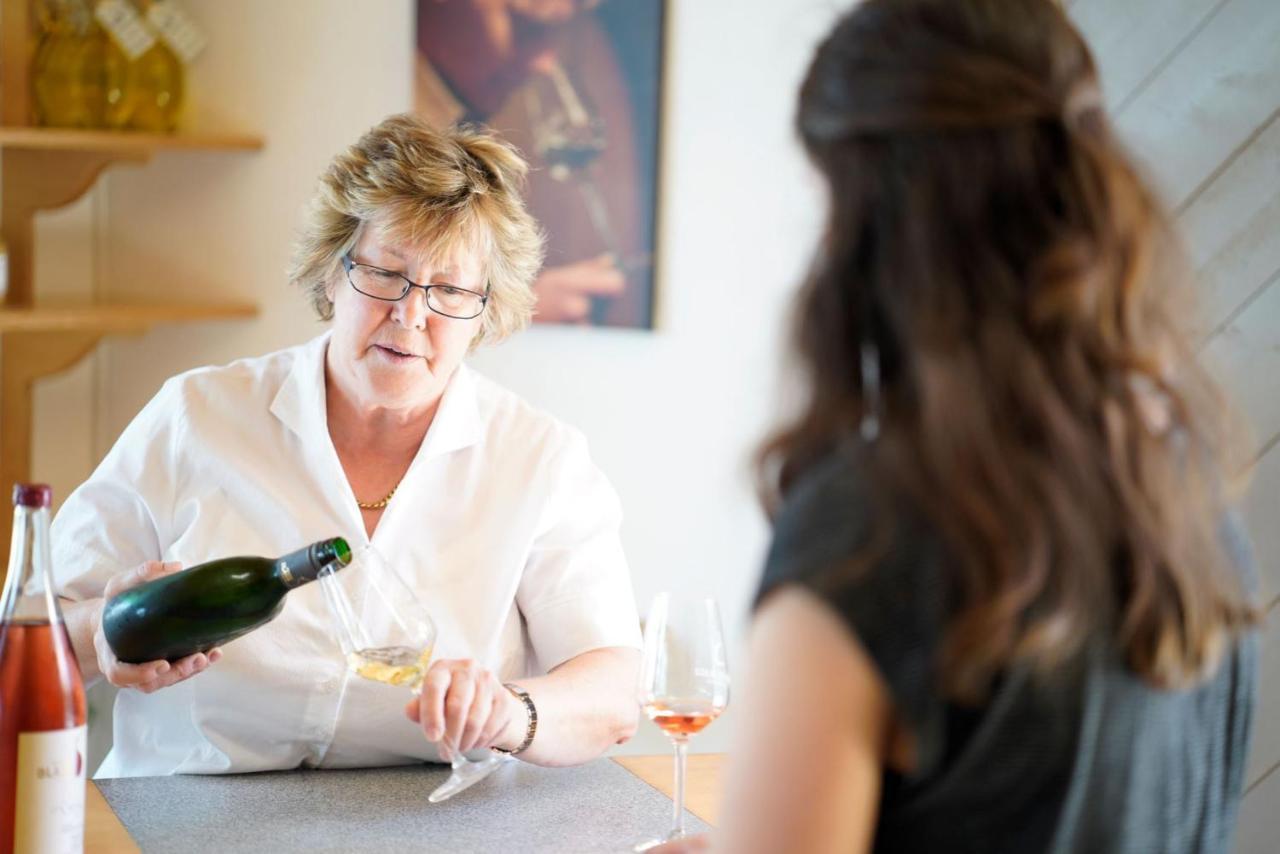 Weingut Martin Blass Erlabrunn  Экстерьер фото